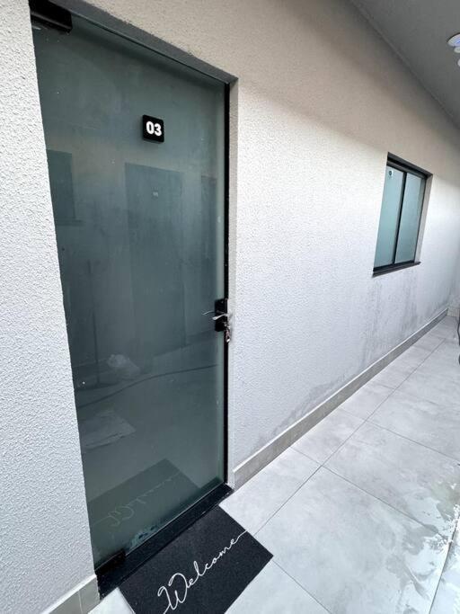 3-Studio Prox Uel E Catuai C/Ar Londrina Kültér fotó